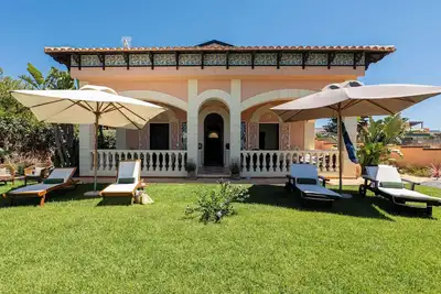 Image de Villa Liberty - Trois Chambres Villa, Couchages 5