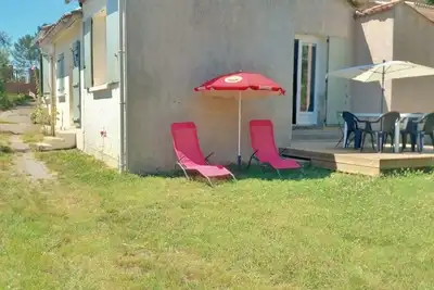 Image de Maison climatisée de plain pied sur 900 m2 de terrain dans village Sud Ardèche