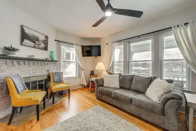 Image de 8 Mi to Micron Technology! River-View Apt