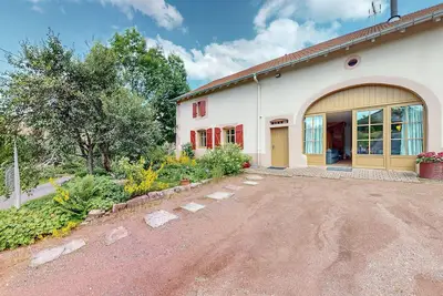 Image de Belle maison Ă Taintrux avec WiFi