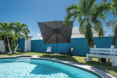 Image de Douceur caribéenne et détente dans une villa familiale avec piscine privative