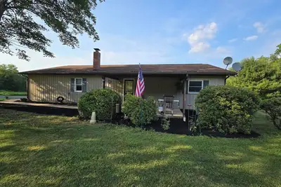 Image de Secluded, 2 bedroom house that sits on 13 acres & Atv\/Utv legal roads to trails.