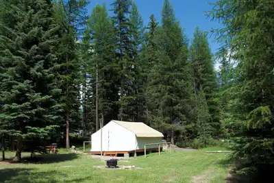 Image de Fortine Creek Campground - Glamping Tent