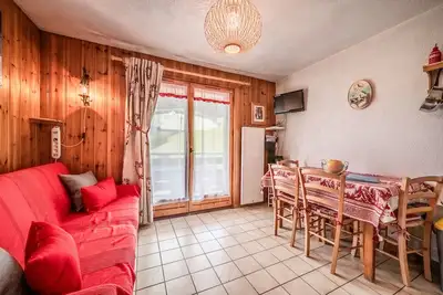 Image de Appartement 'Appartement Les Oursons' avec vue sur les montagnes, balcon et Wi-Fi