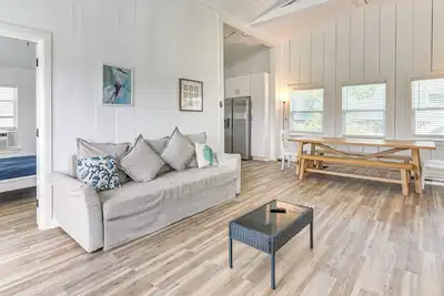 Image de Walk to Beach & State Park: Texas Gulf Coast Home