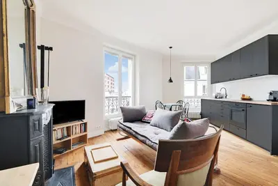 Image de GuestReady - L'élégance parisienne au 19e Arr.
