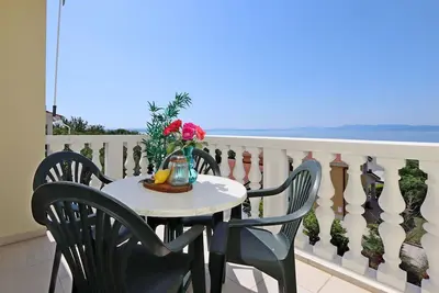 Appartement de deux chambres avec la terrasse et la vue sur le mer Kostrena, Rijeka (A-23422-c)