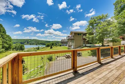Image de Walk to Alpine Lake: Terra Alta Cabin w/ Deck