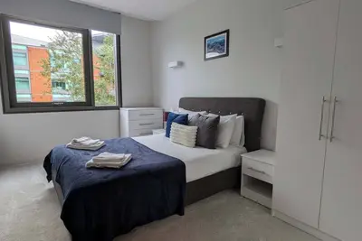 Image de Modern 1 Bed Apt Near Ascot- with parking