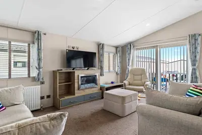 Image de 33 Beach Retreat Lodge Pevensey Bay Holiday Park