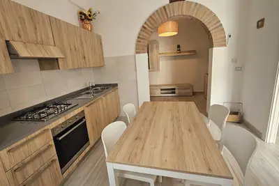 Image de Entire ground floor apartment in quiet hamlet in the center of Tuscany