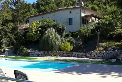 Image de Éco Gîte le Théron Fontaine