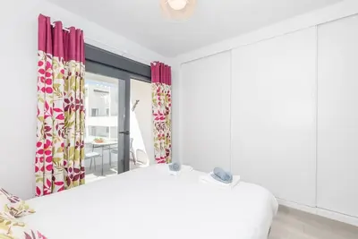 Image de Rdr387 - New Chic apartment walk to beach Estepona