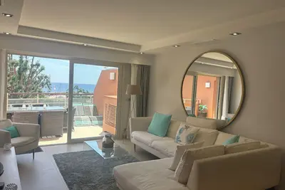 Image de 2 bedroom Penthouse apartment with sea view in beautiful Théoule-Sur-Mer