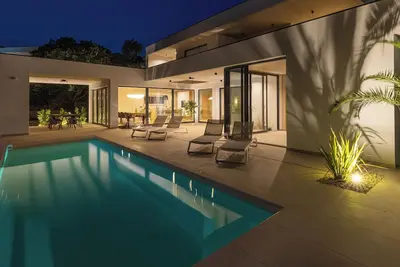 Image de New designed sea view villa