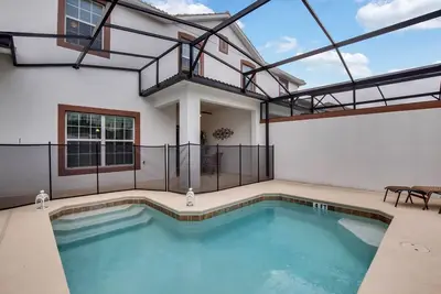 Image de Last Minute Disney Getaway! Private Pool & Themed Bedrooms. Book Now! #65713