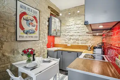 Image de #CosyStudio @ Paris betw. Opéra & Montmartre