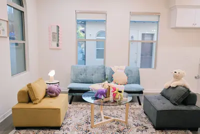 Jie’s choice—Decent 2b brand new home 15mins to Dt