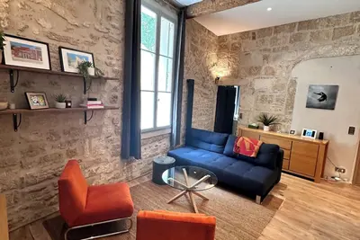 Image de Stunning Medieval yet Modern Apartment in Montpellier