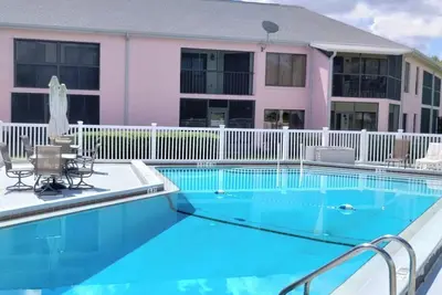 Image de Sebring \"Home Away From Home\"