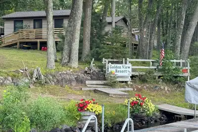 Image de Come and relax in a cozy 2 Br cabin on the Chippewa Flowage, Hayward, Wi. #1