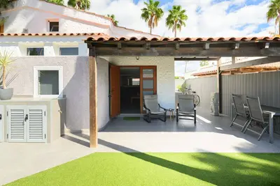 Image de Bungalow moderne avec vélos