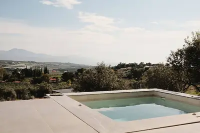S K Y - Aelia Horizon Villas