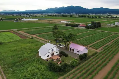 Image de Private house with garden Nakafurano Colorful de / Sorachigun HokkaidĹŤ