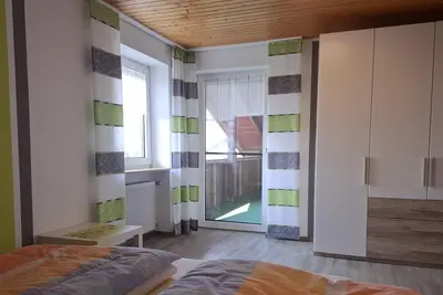 Image de Ferienwohnung 100 qm mit 3 Schlafzimmern