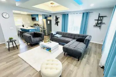 Image de House minutes away from downtown Dells