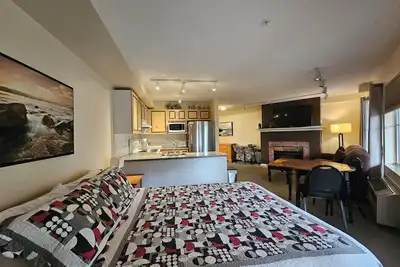 Image de Charming Studio With Full Kitchen - 201a