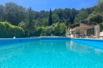 Image de Maison \"détente\" sur 1, 5 hectars sous colline boisée, avec équipements de sport
