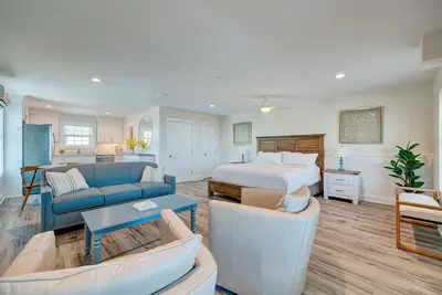 Image de Saltwater Resort Suite 2003, King 3rd Floor