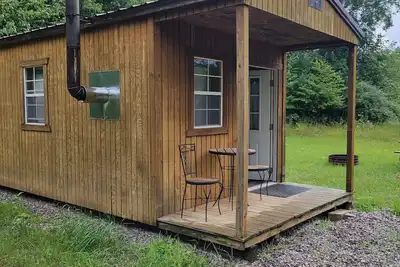Image de Cabin1 Cozy mini cabin in Falmouth/Merritt area