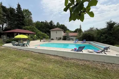Image de Vaste propriété de charme au cœur du Périgord vert