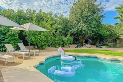 Image de Beat the Heat: Pool, Games, Bbq, No Clean Fee