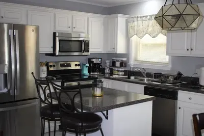 Image de Downtown Pensacola Oasis- Near- Dog Friendly Close to Beach