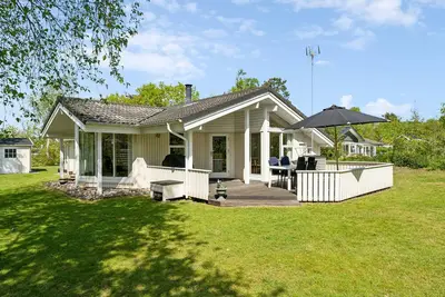 Image de Superbe maison Ă Glesborg avec sauna