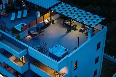 Luxury Penthouse Aria