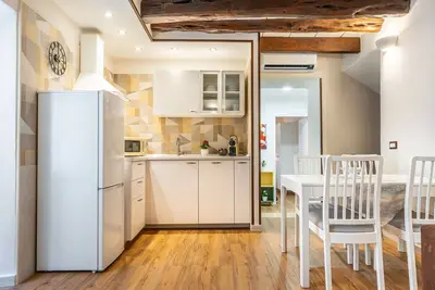 Image de Appartement complet pour location de courte durée, appartement climatisé d'une chambre à coucher