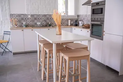Image de Charmante maison climatisé, tout confort, parking vélo à Châteauneuf du pape