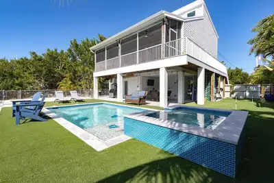 Image de La Tortuga: Amazing 2br Canal Front Home on Big Pine Key, Private Pool, Spa, Dockage & Dog-Friendly