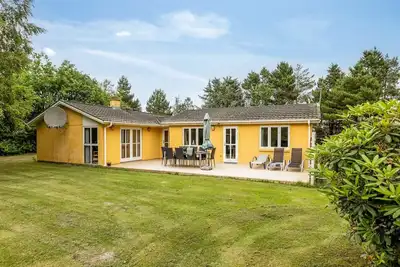 \"Ahnandia\" - 200m from the sea by Interhome