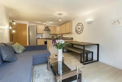 Image de Raleigh Square-2br Ground-Floor Apt in Nottingham