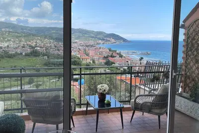Image de Appartement de vacances Diano Marina pour 4 personnes avec 1 chambre à coucher - Maison mitoyenne