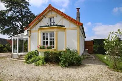 Image de Charmante maison familiale avec jardin, véranda et équipements modernes au cœur du Val de Saire