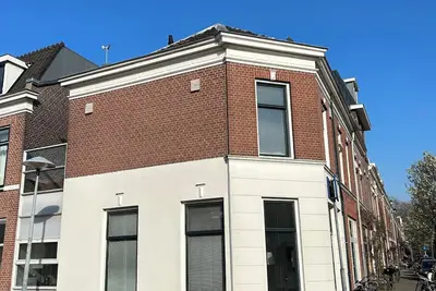 Image de Leuk en Gezellig Huis op Dichtbij het Centrum in een Knusse Wijk bij het Park