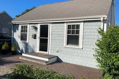 Image de Charming 3-bedroom house with Ac & WiFi in Hull; steps to Nantasket beach