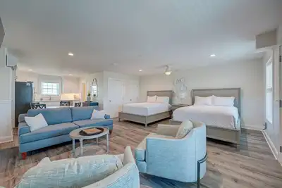 Image de Saltwater Resort Suite 1004, Pet Friendly Queen