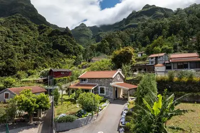 Image de In tranquil countryside, Casa Hortensia